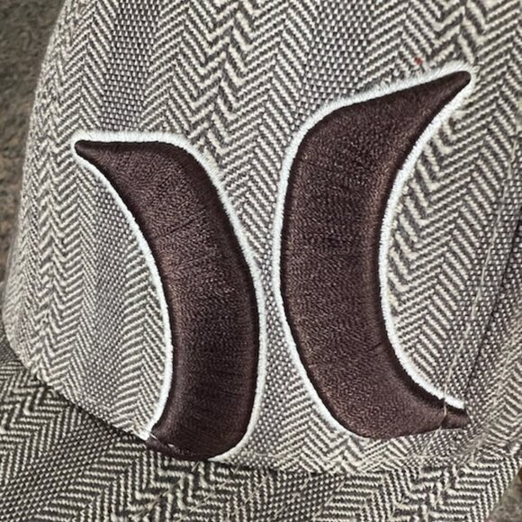 Hurley Flex-fit Baseball hat - Picture 8 of 13